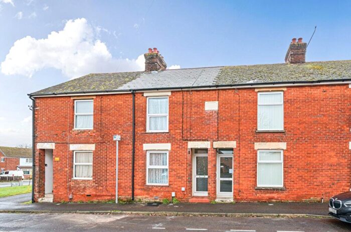 2 Bedroom Terraced House For Sale In St. Johns Road, Andover, SP10