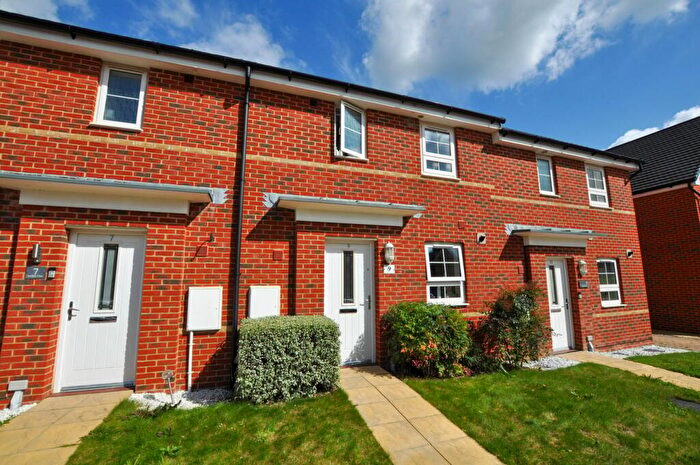 3 Bedroom Terraced House To Rent In Geoffrey Close, Bearwood, Bournemouth, BH11