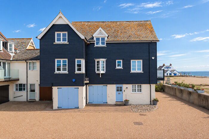 3 Bedroom Terraced House For Sale In Shipwrights Lee, Island Wall, Whitstable, CT5