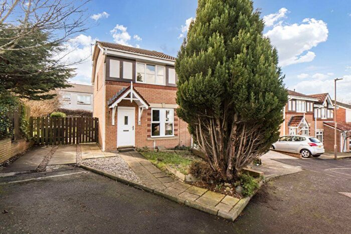 3 Bedroom Semi Detached House For Sale In Kilngate Brae, Liberton, Edinburgh, EH17