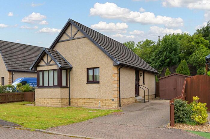 3 Bedroom Detached Bungalow For Sale In Burnside Gardens, Whitecross, EH49