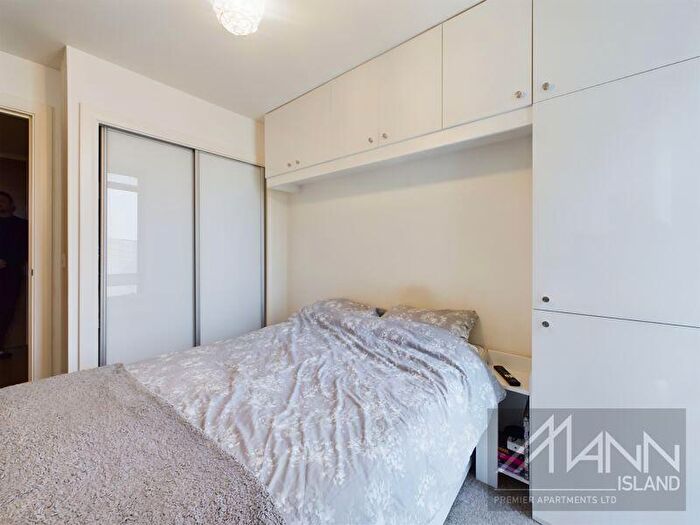 1 Bedroom Flat For Sale In Mann Island, Liverpool, L3