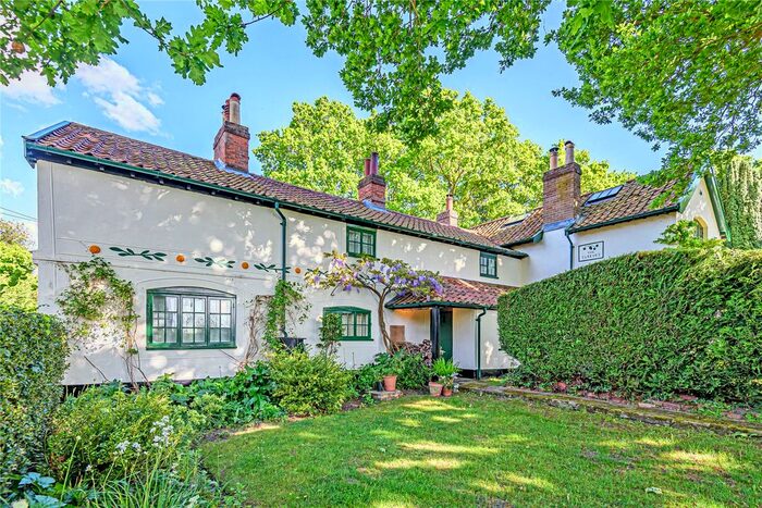 4 Bedroom Detached House For Sale In Mill Street, Westleton, Saxmundham, Suffolk, IP17