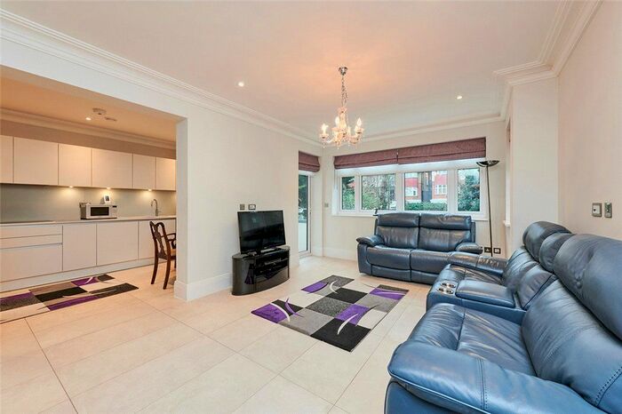 2 Bedroom Property To Rent In Annabel Court, A Hodford Road, London, NW11