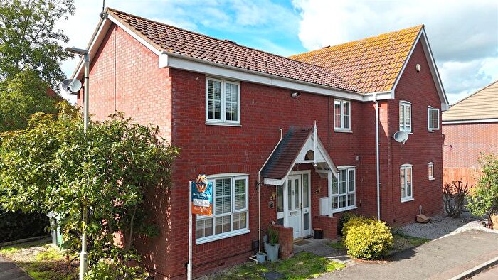 3 Bedroom Semi Detached House For Sale In Soren Larsen Way, Hempsted, Gloucester, GL2