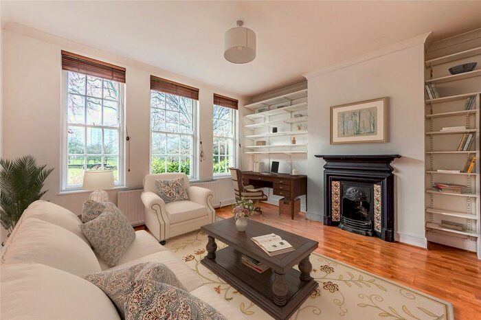 1 Bedroom Flat To Rent In Royal Herbert Pavilions, London SE9