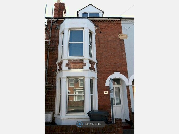 6 Bedroom Terraced House To Rent In Derby Road, Gloucester, GL1