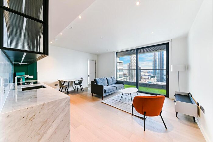 1 Bedroom Apartment To Rent In Hobart Building, Wardian, London, E14