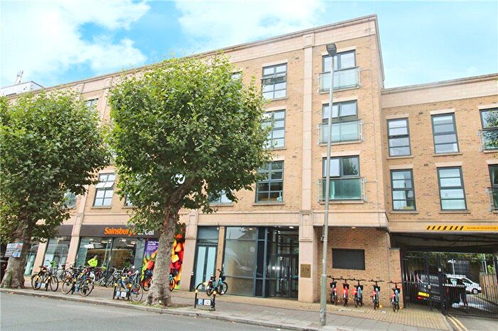 1 Bedroom Flat To Rent In Magdalen Road, London, SW18