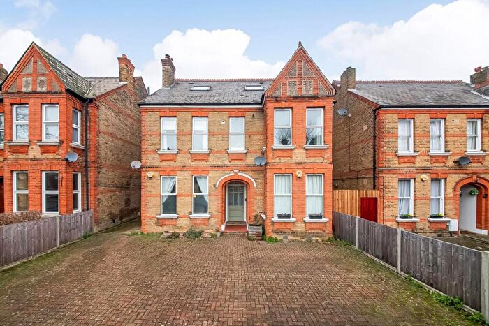 2 Bedroom Flat For Sale In Woolstone Road, Forest Hill, London, SE23