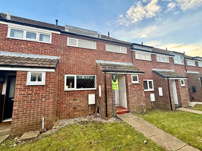 3 Bedroom Terraced House For Sale In Chaytor Court, Darlington, DL3