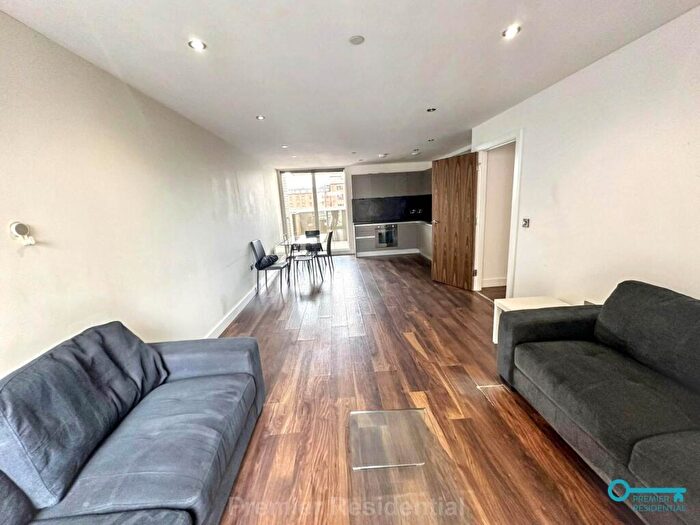 2 Bedroom Apartment For Sale In Cambridge Street, Manchester, M1