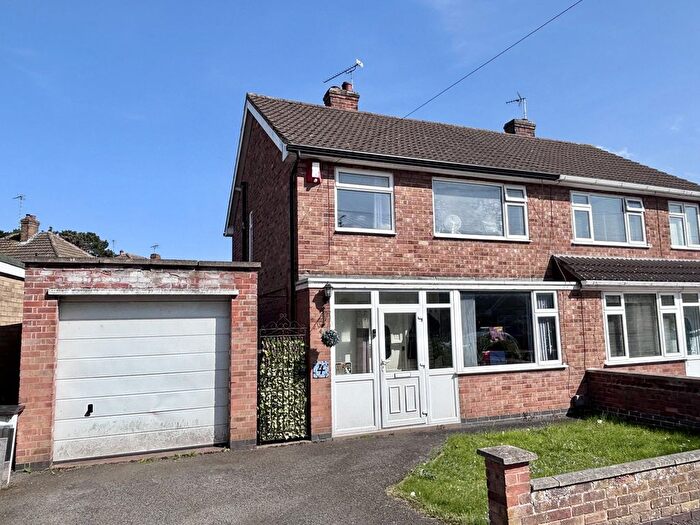 3 Bedroom Semi-detached House For Sale In Cumberwell Drive, Enderby, Leicester, Leicestershire., LE19