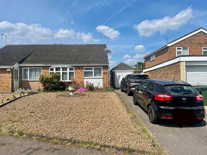 2 Bedroom Semi-Detached Bungalow To Rent In Shetland Way, Countesthorpe, Leicester, Leicestershire., LE8