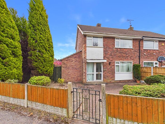 3 Bedroom Semi Detached House For Sale In Blenheim Drive, Allestree, DE22