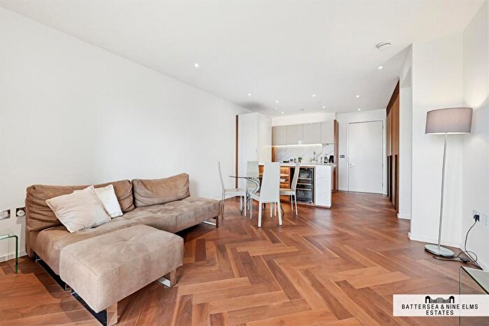 1 Bedroom Apartment To Rent In Ambassador Building, Embassy Gardens., SW11