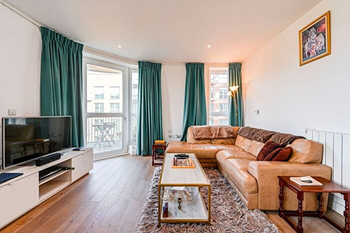 2 Bedroom Flat For Sale In Tudway Road, Kidbrooke, London, SE3