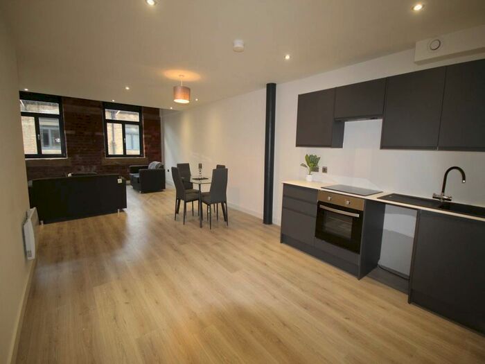 2 Bedroom Property To Rent In Conditioning House, Cape Street, BD1