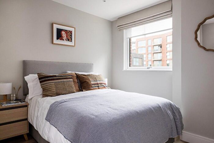 2 Bedroom Apartment To Rent In Neptune Wharf, London, SE8