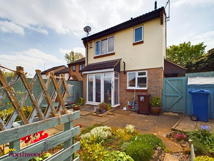 1 Bedroom Terraced House To Rent In Glyndebourne Gardens, Banbury, OX16