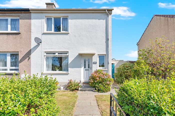 2 Bedroom Semi-Detached House For Sale In Eskdale Court, Bonnyrigg, EH19