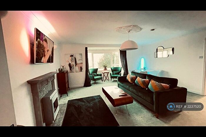 2 Bedroom Flat To Rent In Kingsway, Cleethorpes, DN35