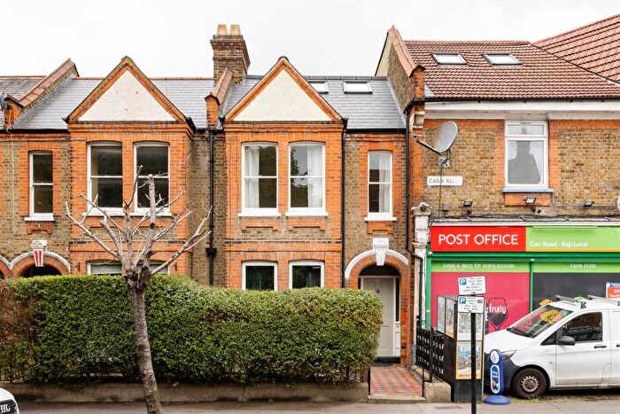 2 Bedroom Flat For Sale In Carr Road, Walthamstow, E17