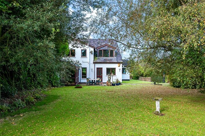 4 Bedroom Semi-Detached House For Sale In Horns Lane, Goosnargh, Preston, Lancashire, PR3