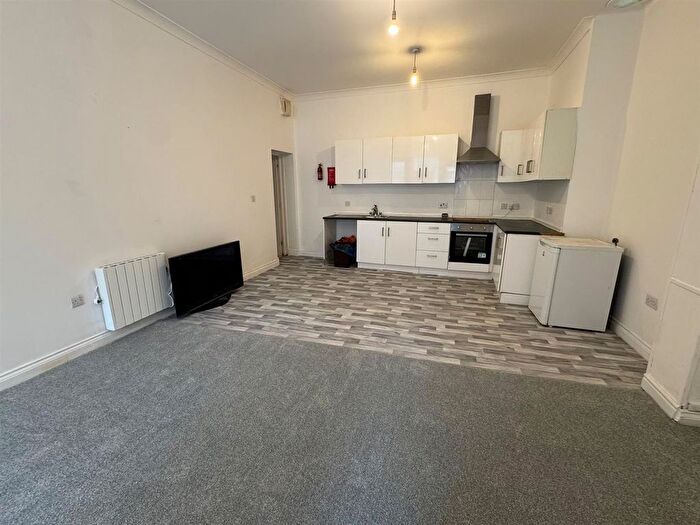 1 Bedroom Flat To Rent In Flat, Bridgend Road, Maesteg, CF34