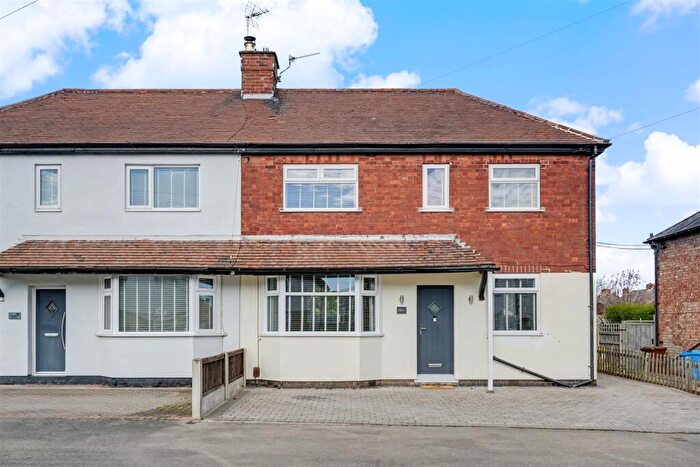 2 Bedroom Semi Detached House For Sale In Victor Crescent, Sandiacre, NG10