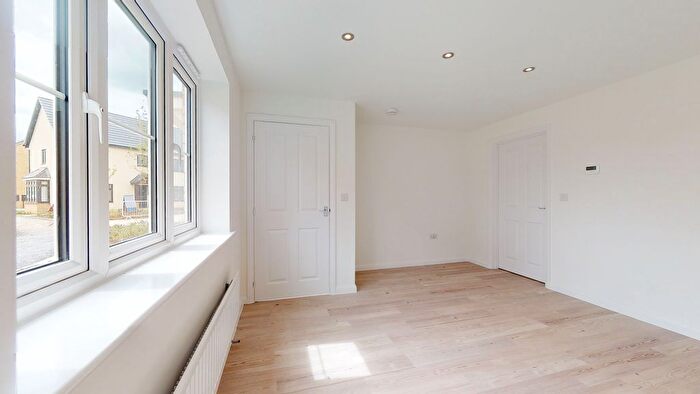 3 Bedroom Semi-Detached House For Sale In Carpenter Way, West Cambourne, CB23