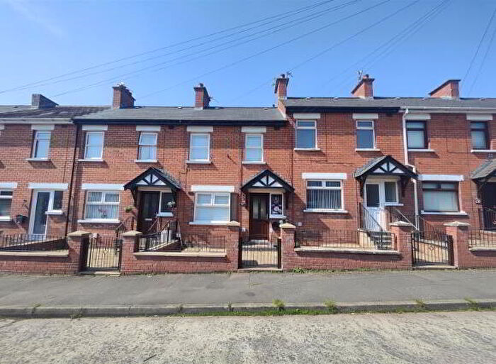 3 Bedroom Terrace House For Sale In Hesketh Park, Belfast, BT14