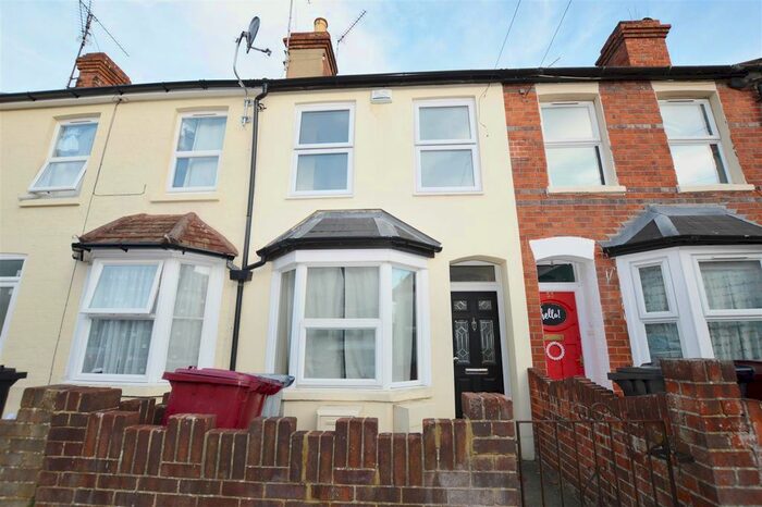 1 Bedroom Flat To Rent In Elm Park Road, Reading, RG30