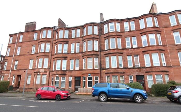 1 Bedroom Flat To Rent In Kings Park Road, Glasgow, G44