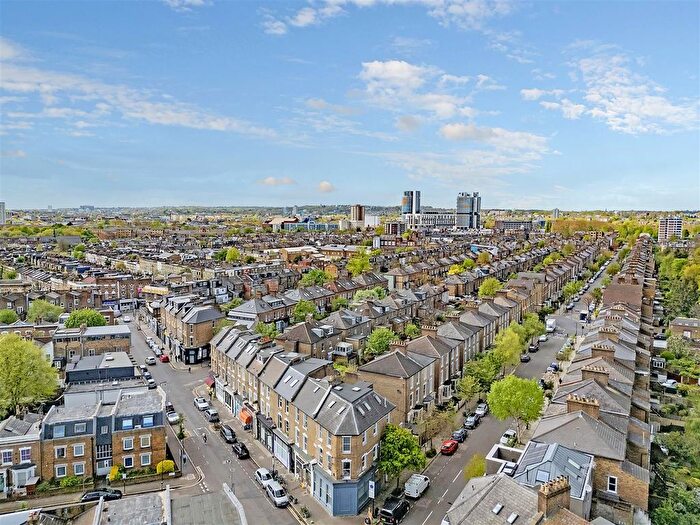 1 Bedroom Flat For Sale In Mountgrove Road, London, N5