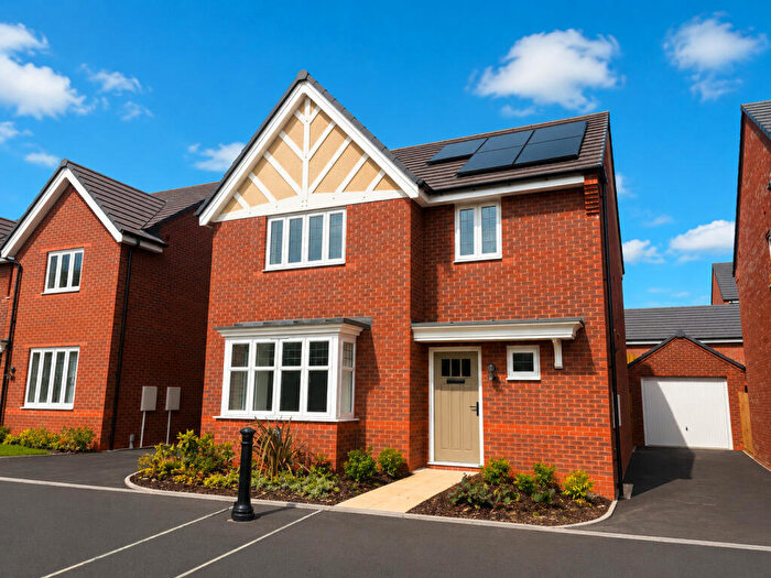 4 Bedroom Detached House For Sale In Glen Road, Oadby, Leicester, LE2