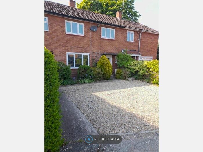 3 Bedroom Terraced House To Rent In Bush Road, Christleton, CH3