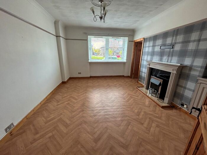 2 Bedroom Flat To Rent In North Anderson Drive, Hilton, Aberdeen, AB16