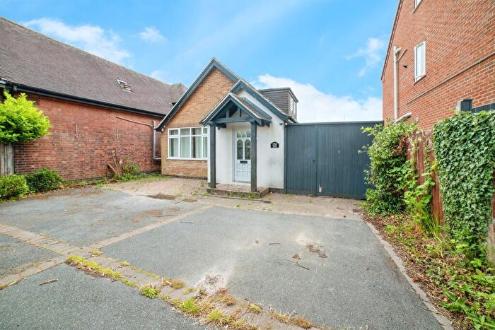 3 Bedroom Detached Bungalow For Sale In Belper Road, Stanley Common, Ilkeston, DE7