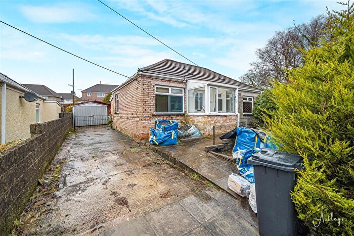 2 Bedroom Detached Bungalow For Sale In Pen Y Banc, Seven Sisters, Neath, SA10