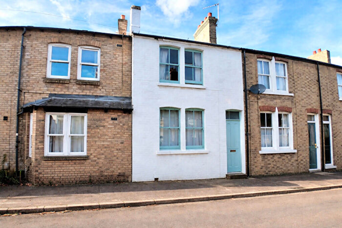 3 Bedroom End Of Terrace House For Sale In Ross Street, Cambridge, CB1