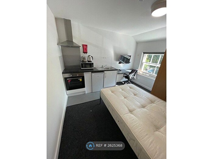 Studio To Rent In Leicester, Leicester, LE1