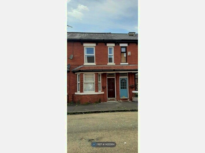 3 Bedroom Terraced House To Rent In Churchill Avenue, Manchester, M16