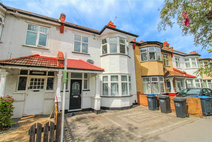 3 Bedroom Terraced House To Rent In Bingham Road, Addiscombe, Croydon, CR0
