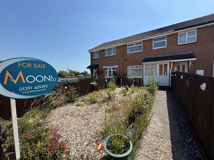 3 Bedroom Terraced House For Sale In Estuary View, Caldicot, NP26