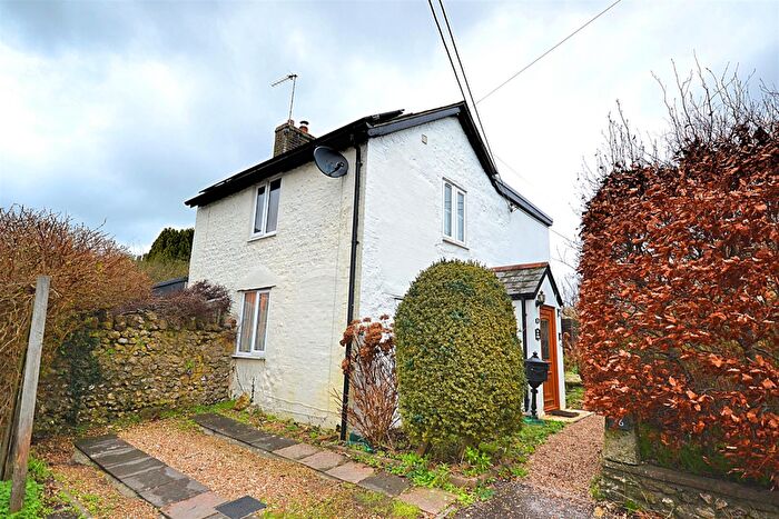 2 Bedroom Cottage For Sale In Dorchester Road, Maiden Newton, Dorchester, DT2