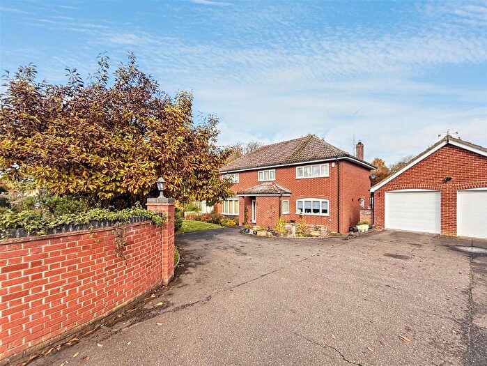 3 Bedroom Detached House For Sale In Honingham, NR9