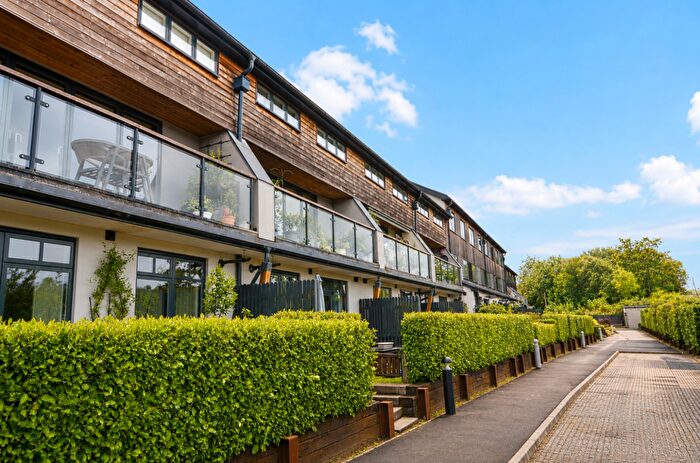 2 Bedroom Apartment For Sale In The Yard, Lostwithiel, Cornwall, PL22