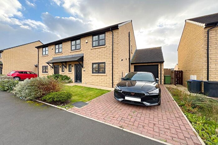 3 Bedroom Semi-Detached House For Sale In Potters Meadow, Workington, CA14