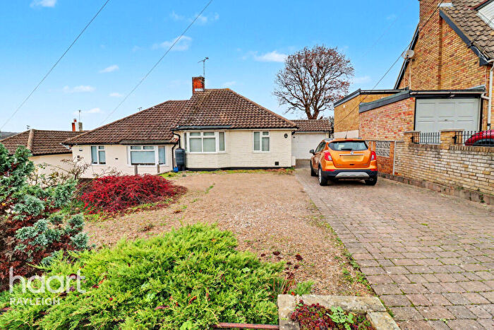 2 Bedroom Semi Detached House For Sale In Tudor Road, Leigh-On-Sea, SS9